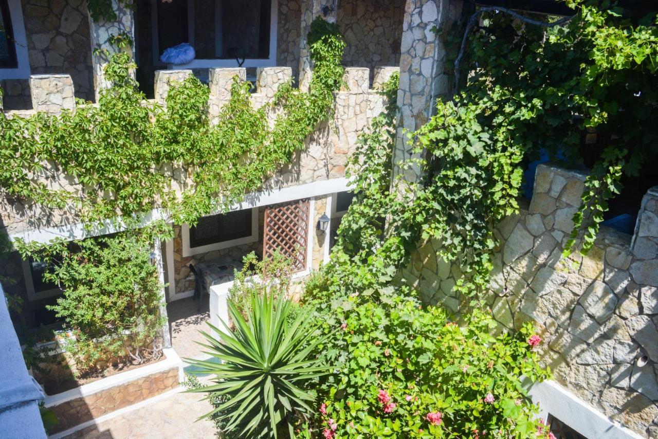 Il Feudo Del Castello Villa Lampedusa Exterior photo